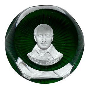 1975 Baccarat Franklin Mint Sulphide Cameo Paperweight- Napoleon Bonaparte
